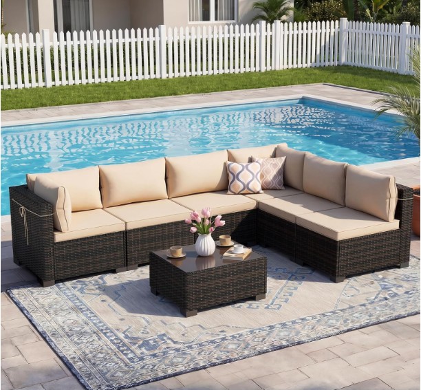 outdoor cozy seating