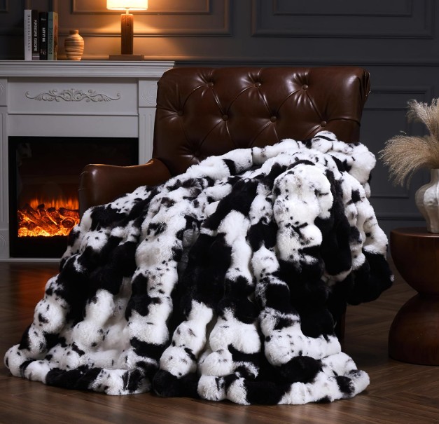 black & white throw